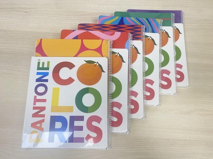 PACK : PANTONE COLORS | 9782112202268