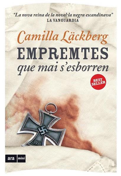 EMPREMTES QUE MAI S'ESBORREN | 9788493905590 | LACKBERG, CAMILLA