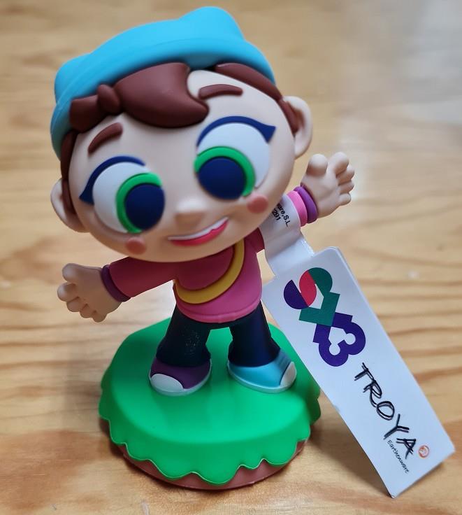 FIGURA : TITO MONA PVC | TR11223
