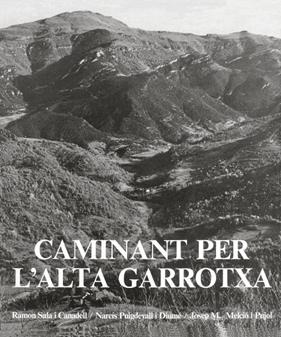 CAMINANT PER L'ALTA GARROTXA | 9788418022630 | VV AA